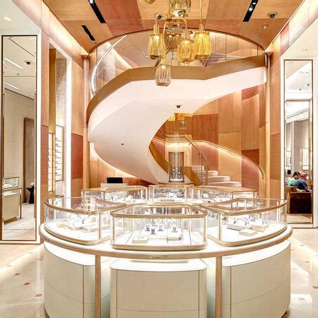 Boutique Cartier Dubai Mall Fashion Avenue Dubai.